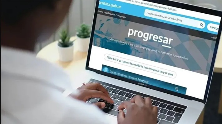 Abre la primera convocatoria 2025 de las Becas Progresar