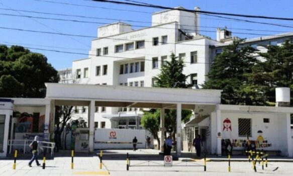 Comodoro Rivadavia: Ingresó al hospital con una herida de bala en el tórax