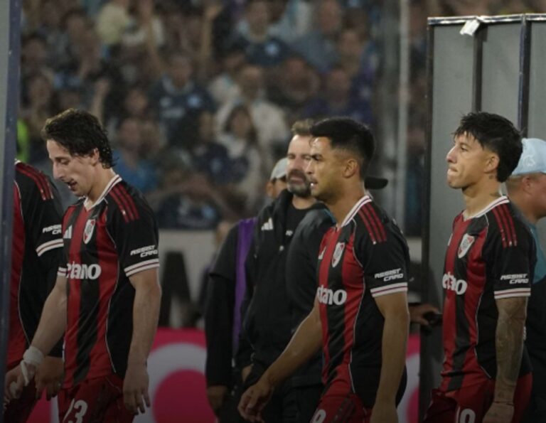 River perdió ante Racing, quedó eliminado del Torneo Clausura y terminó el 2025 sin títulos