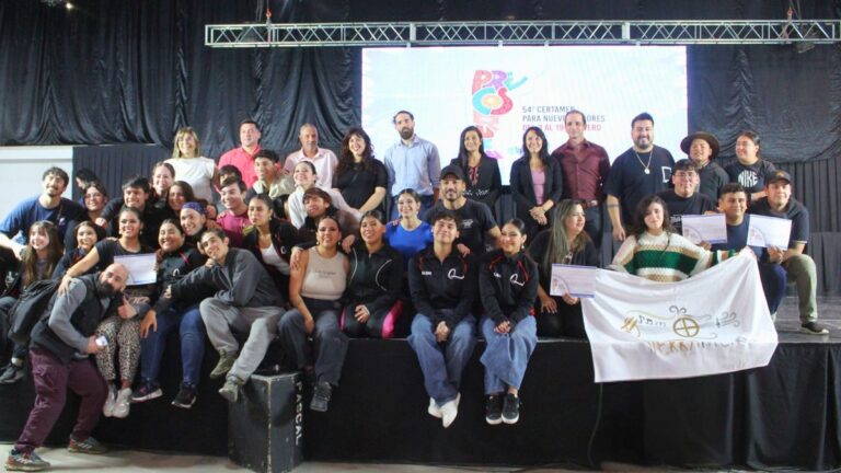 Talento comodorense compite en el Pre Cosquín 2026