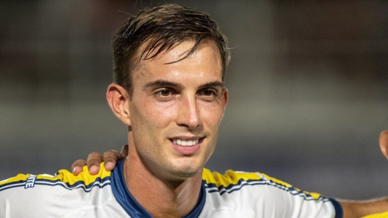 Juan Cruz Komar deberá ser operado luego de que le detectaran una arritmia cardíaca