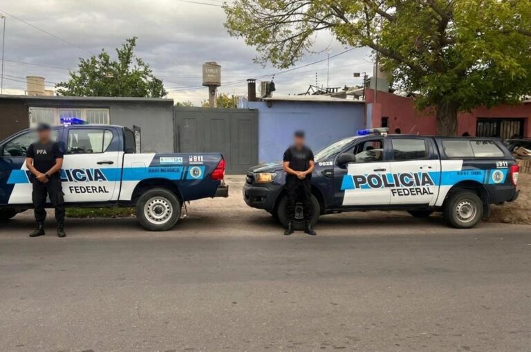 Investigaban una sextorsión» en Chubut y terminaron allanando una cárcel en Mendoza