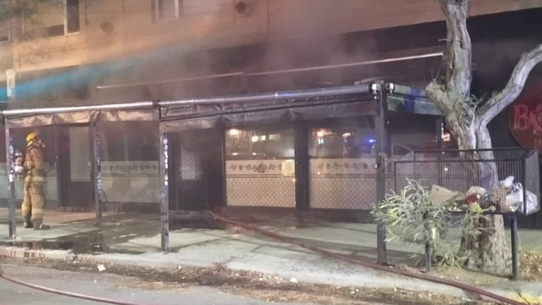 Incendio en un comercio de Rada Tilly: sería por una falla eléctrica