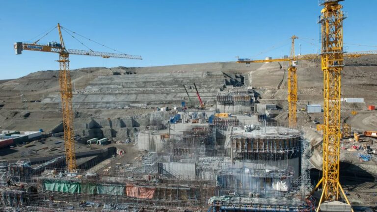 El Gobierno nacional anunció que reactivará la obra de las represas de Santa Cruz