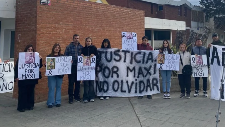 A más de un año del crimen de Maxi Cifuentes, su familia vuelve a movilizarse para exigir justicia