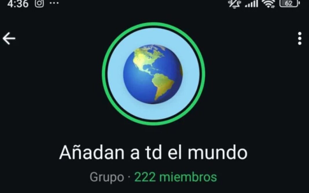 Icono de WhatsApp con advertencia de seguridad para menores
