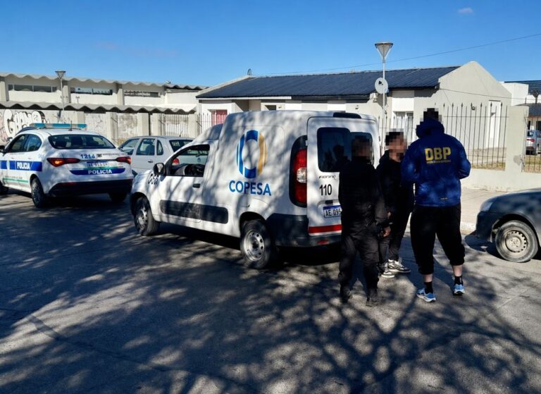 Operativo policial de detención en Comodoro Rivadavia, Chubut