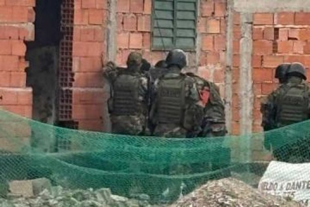 Operativo policial en Puerto Madryn tras atrincheramiento
