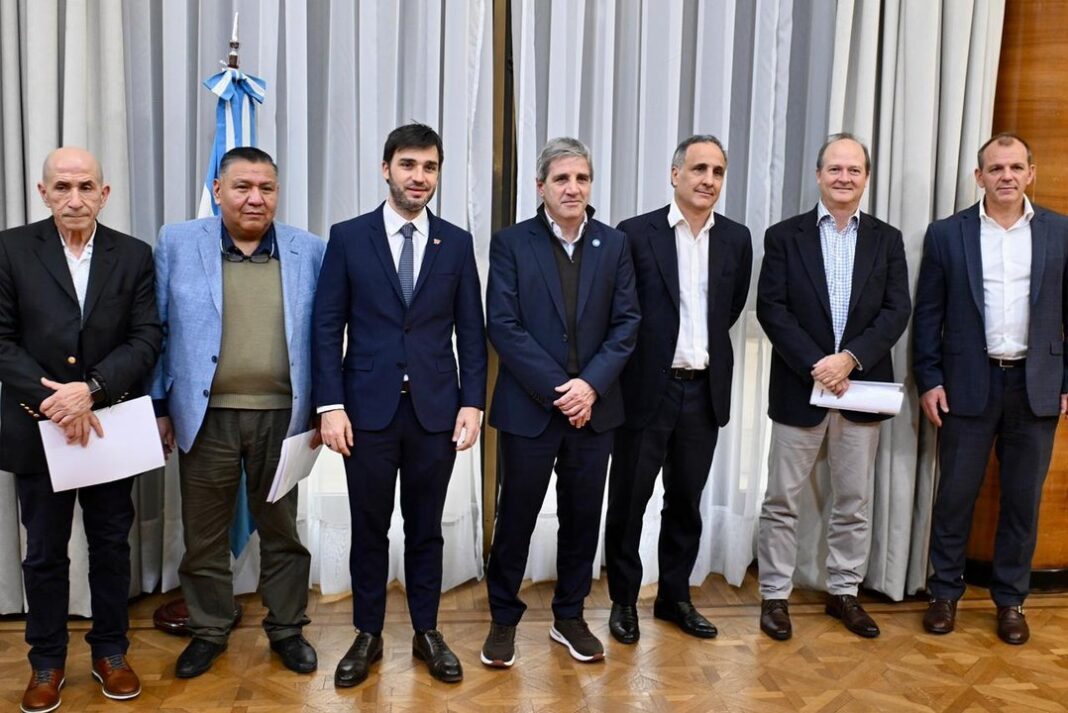 Anuncio de inversión de Pan American Energy en Cerro Dragón, Chubut