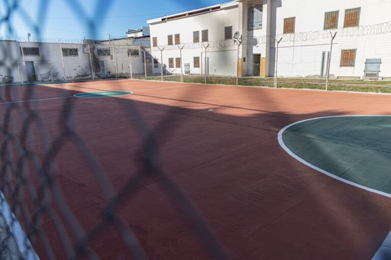 Fachada de la Alcaidía de Comodoro Rivadavia