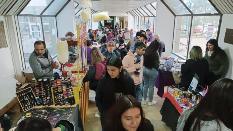 Feria de la Agricultura Familiar en la Universidad Nacional de la Patagonia San Juan Bosco, Comodoro Rivadavia