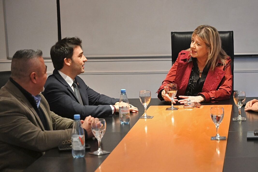 Reunión entre autoridades de Chubut y Nación para acordar trabajo conjunto contra el narcotráfico