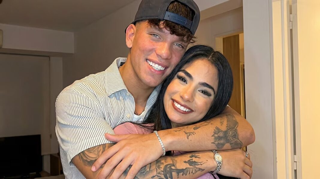 Daniela Celis y Nick Sicaro en un evento