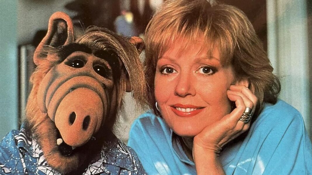 Anne Schedeen en su papel de Kate Tanner en la serie ALF