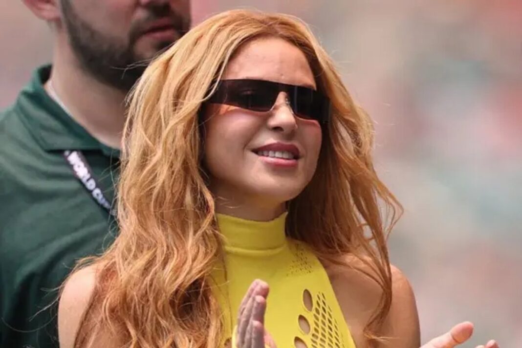 Shakira durante la ceremonia inaugural del Mundial 2026 en el Estadio Azteca