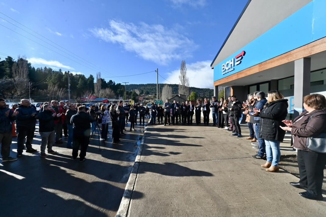 Inauguración de la nueva sucursal del Banco del Chubut en Corcovado