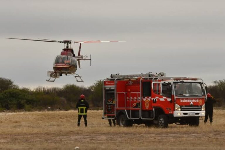 Helicóptero Bell 412EP en operativo de rescate en San Juan