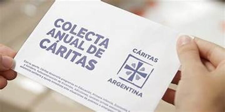 Logo de Cáritas Argentina sobre fondo blanco