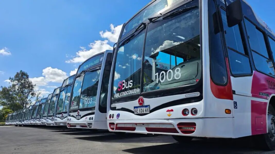Reunión entre Municipalidad, Grupo MR, UTA y Secretaría de Trabajo por traspaso de transporte público en Comodoro Rivadavia