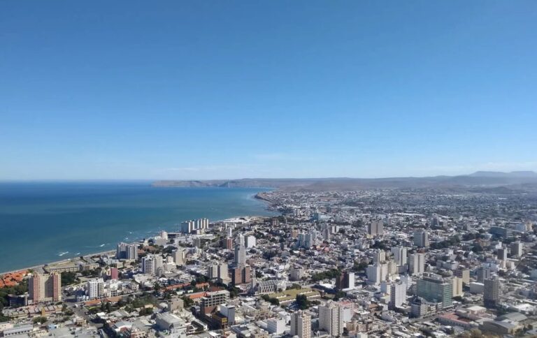 Fotografía de archivo de la adolescente de 14 años encontrada sana y salva en Comodoro Rivadavia