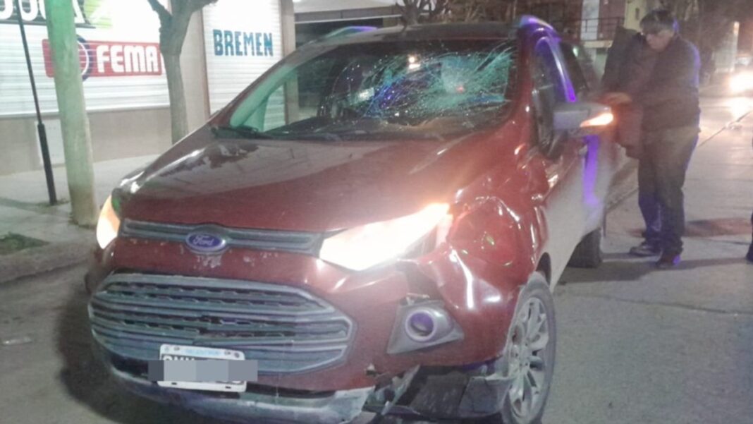 Intersección de calles Marconi y Colombia en Trelew, lugar del accidente