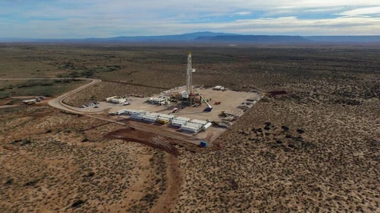 Trabajadores petroleros en Vaca Muerta