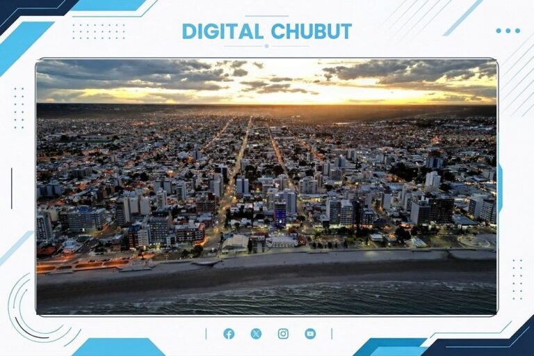 Vista de Puerto Madryn desde la costa del Golfo Nuevo
