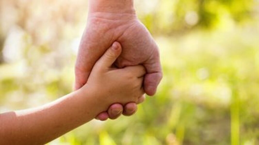 Convocatoria pública para adopción de niño en Comodoro Rivadavia