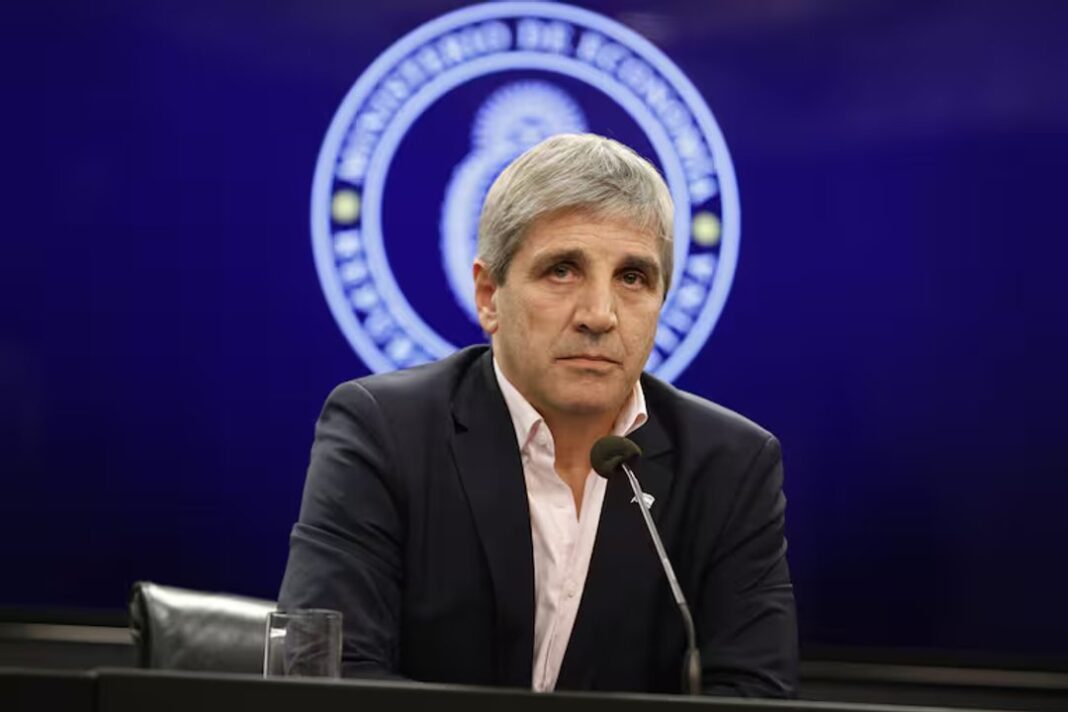 Luis Caputo en el Ministerio de Economía