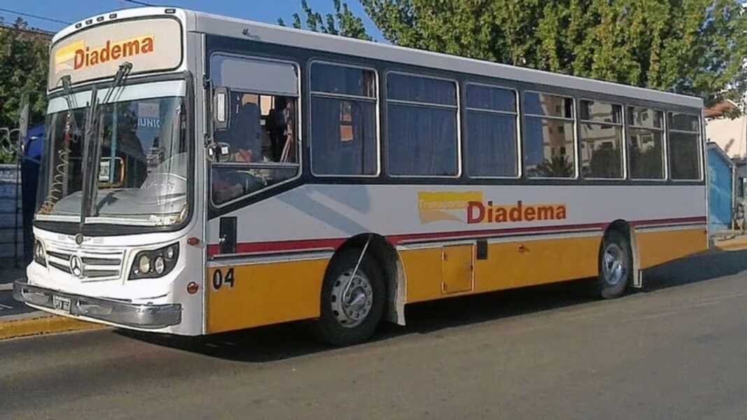Colectivo de Transporte Diadema Argentina