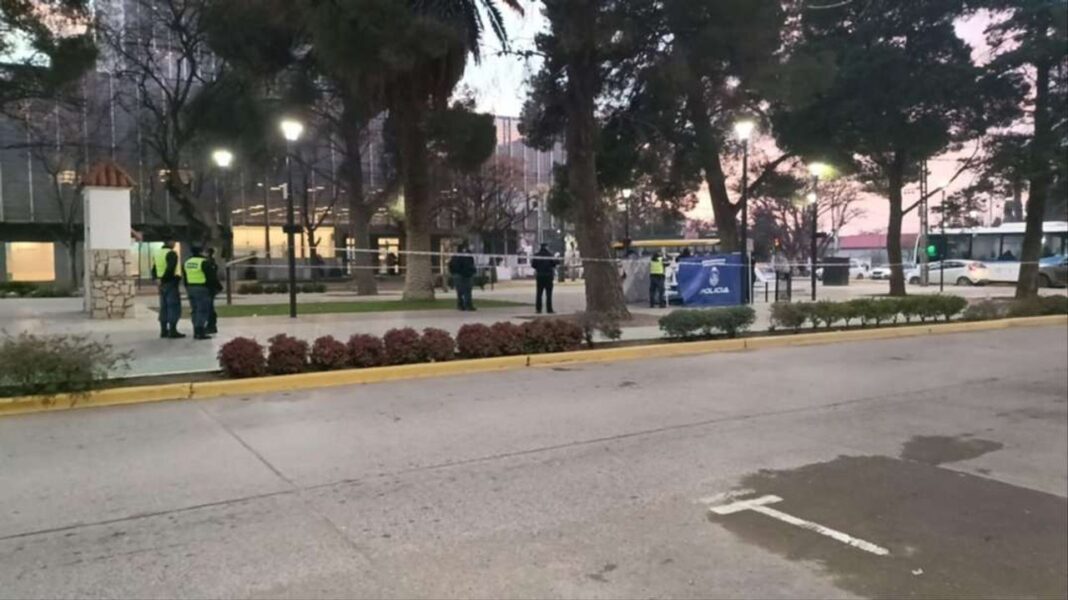 Calle del centro de Neuquén donde ocurrió el hecho