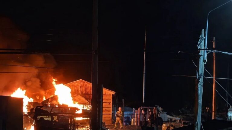 Vivienda incendiada en Puerto San Julián