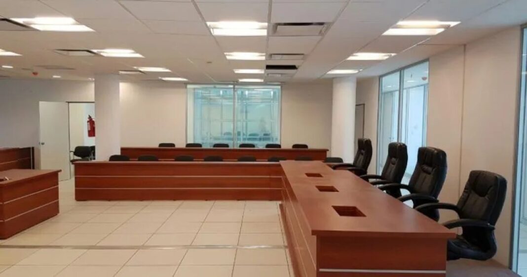 Imagen ilustrativa de un tribunal con jurado popular