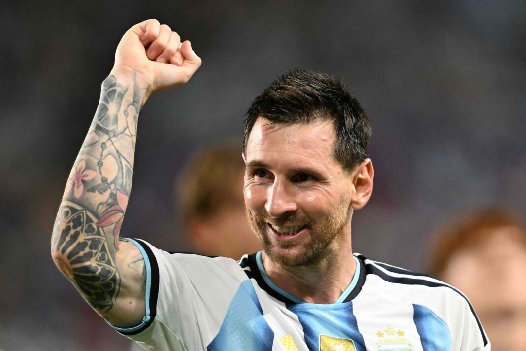Lionel Messi con la camiseta de la selección argentina