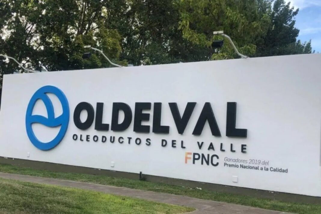 Firma del acuerdo entre Río Negro y Oldelval por el oleoducto Duplicar Norte
