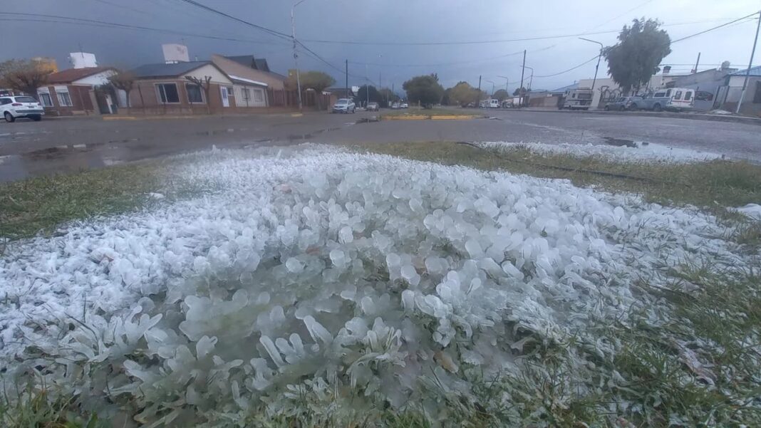 Mapa de Chubut con alerta amarilla por temperaturas extremas frías