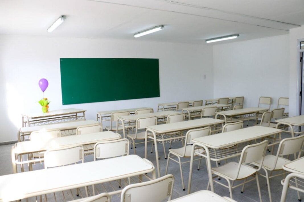 Imagen de una escuela primaria de Río Gallegos, Santa Cruz