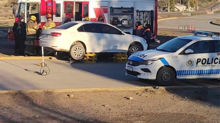 Rotonda de avenidas Del Trabajo y 20 de Junio en Puerto Madryn