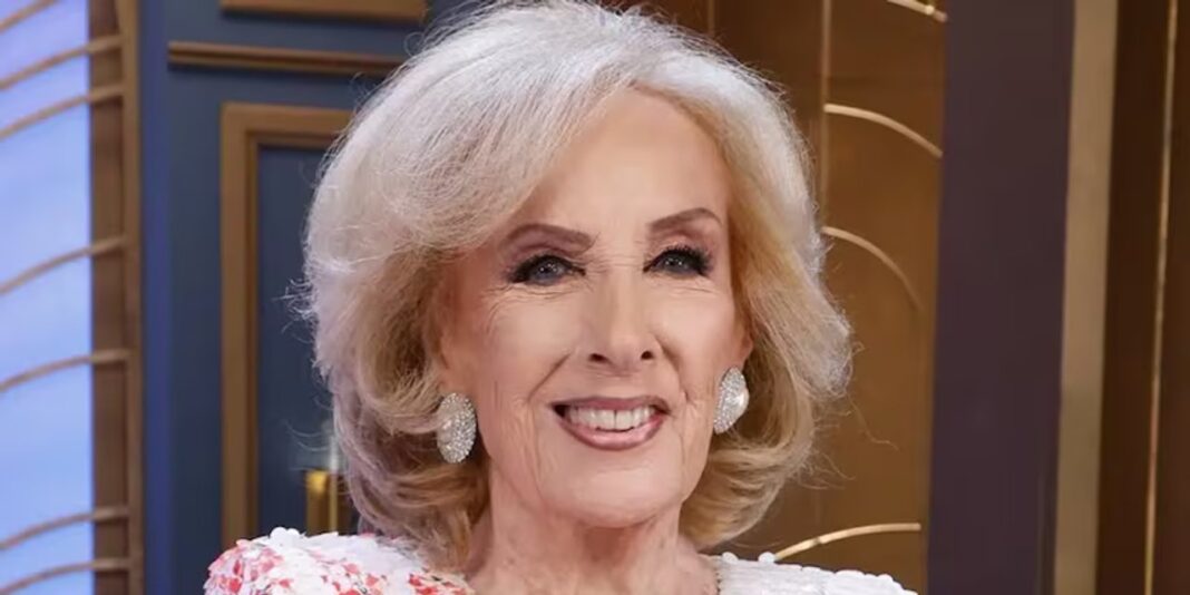 Mirtha Legrand en el sanatorio Mater Dei