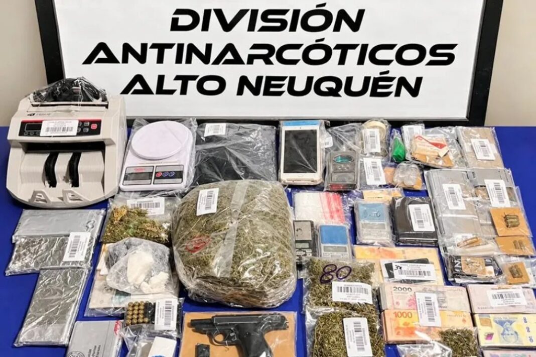 Procedimiento policial en Chos Malal por comercialización de estupefacientes