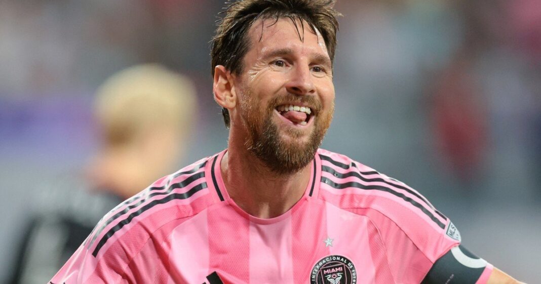 Lionel Messi celebrando un gol con la camiseta del Inter Miami