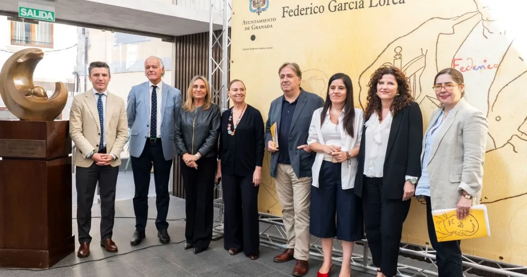 Piedad Bonnett, poeta colombiana ganadora del Premio Federico García Lorca 2026